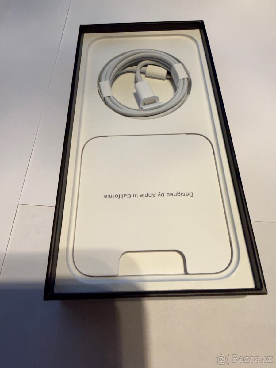 IPhone 13 Pro Max 128 gb zlatý - 4