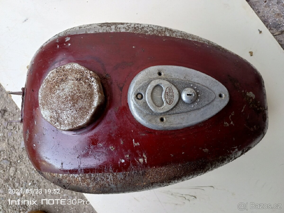 Nádrž jawa s ampérmetrem - 4