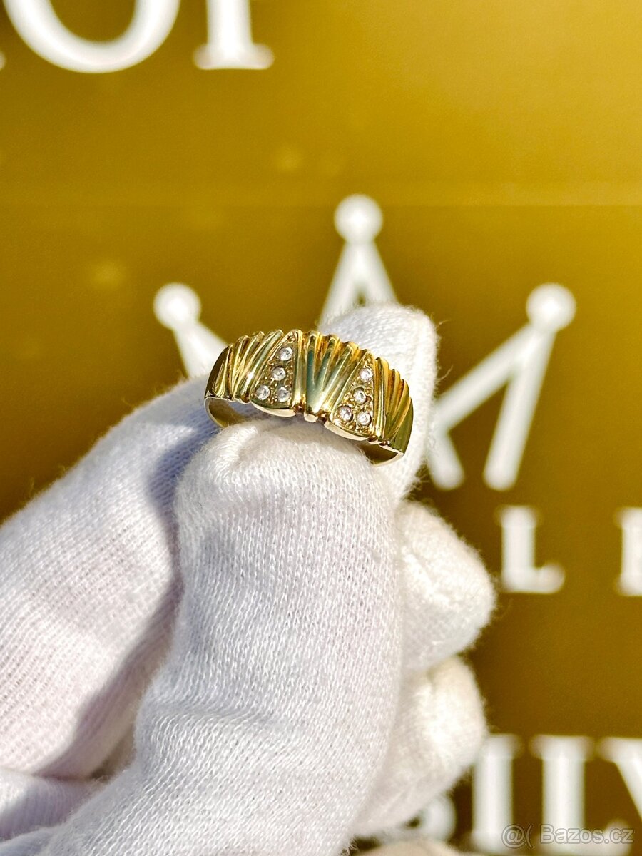 Zlatý prsten 4,77g - 4