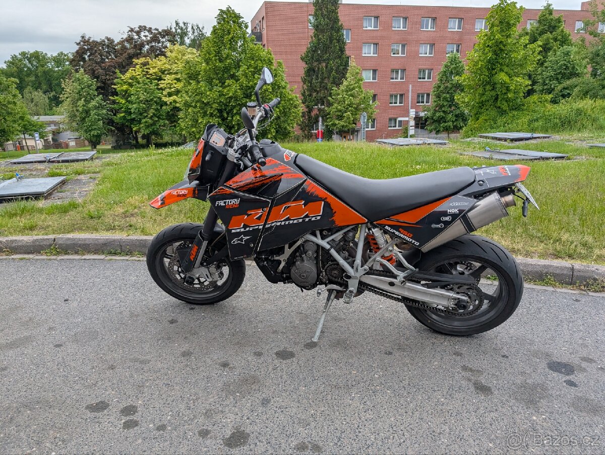 KTM SM 950 r.v. 2006 najeto 50 000 km