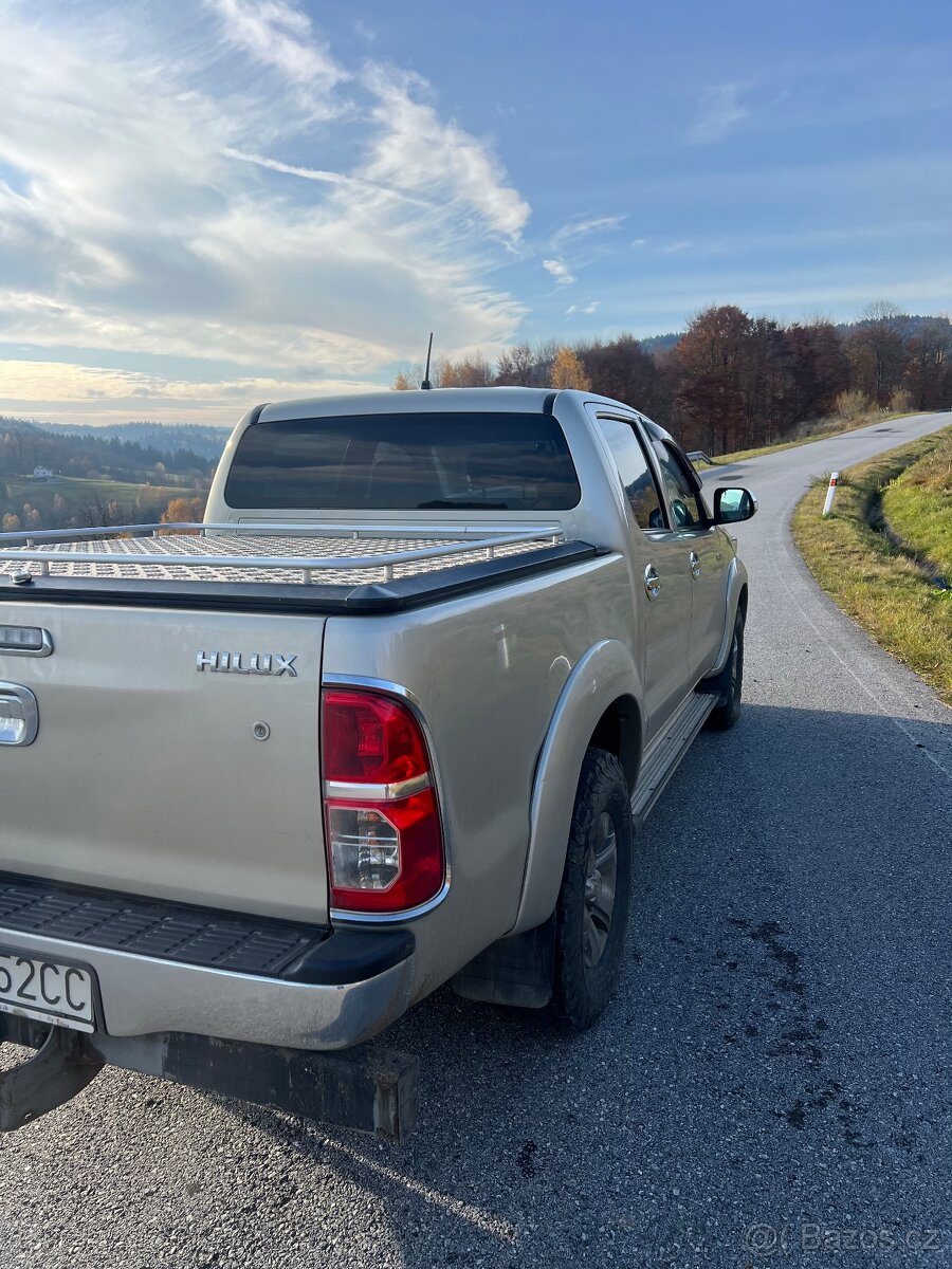 Toyota Hillux 2.5 D 2013