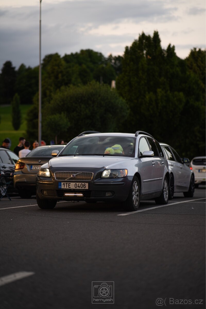 Volvo v50 2.0d (nepojizdné) - 4