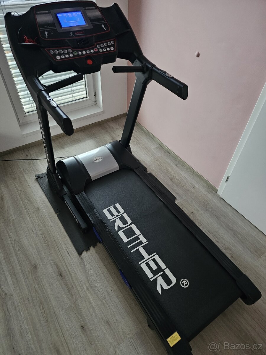 Běžecký pás Brother(Acra) GB5000 - 4