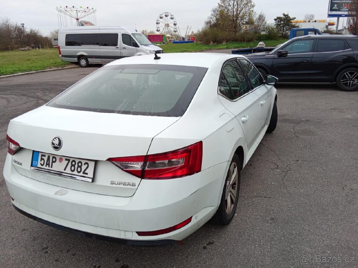 Prodám Skoda Superb 1.6. tdi, DSG - 4