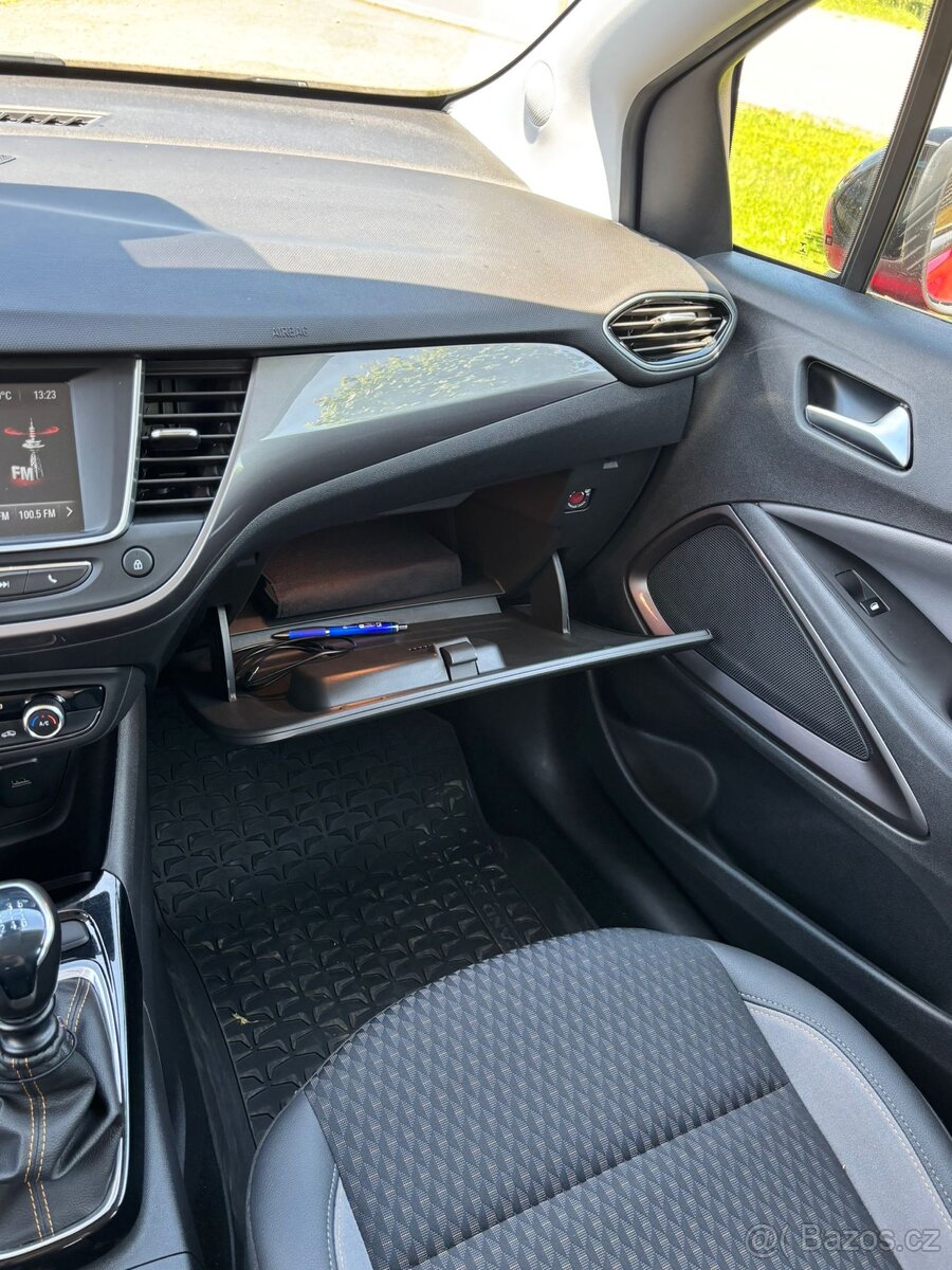 Opel Crossland X 1,2 96kw 2018 - 4
