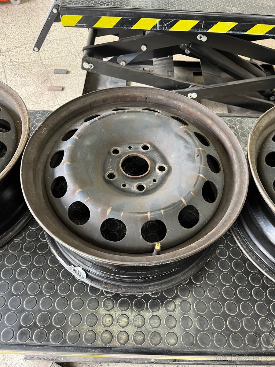 Škoda Octavia 3 - 4