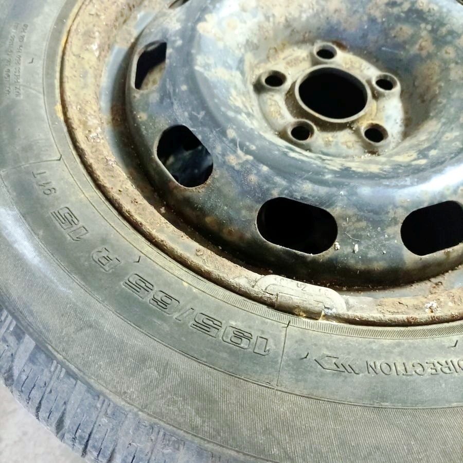 15" plechová kola – 5x100 – ŠKODA (VW, SEAT, AUDI) - 4