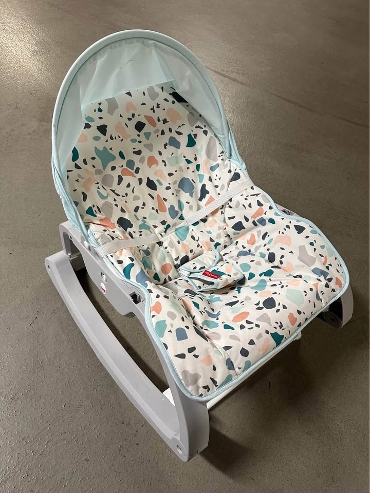 Fisher-Price SEDÁTKO OD MIMINKA PO BATOLE TERRAZZO Stříška - 4