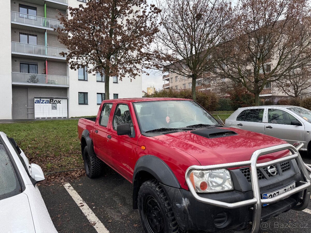 Nissan Navara np300 - 4