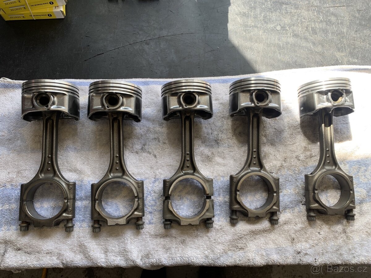 Motor Volvo/Ford 2.5T - B5254T3 - 4