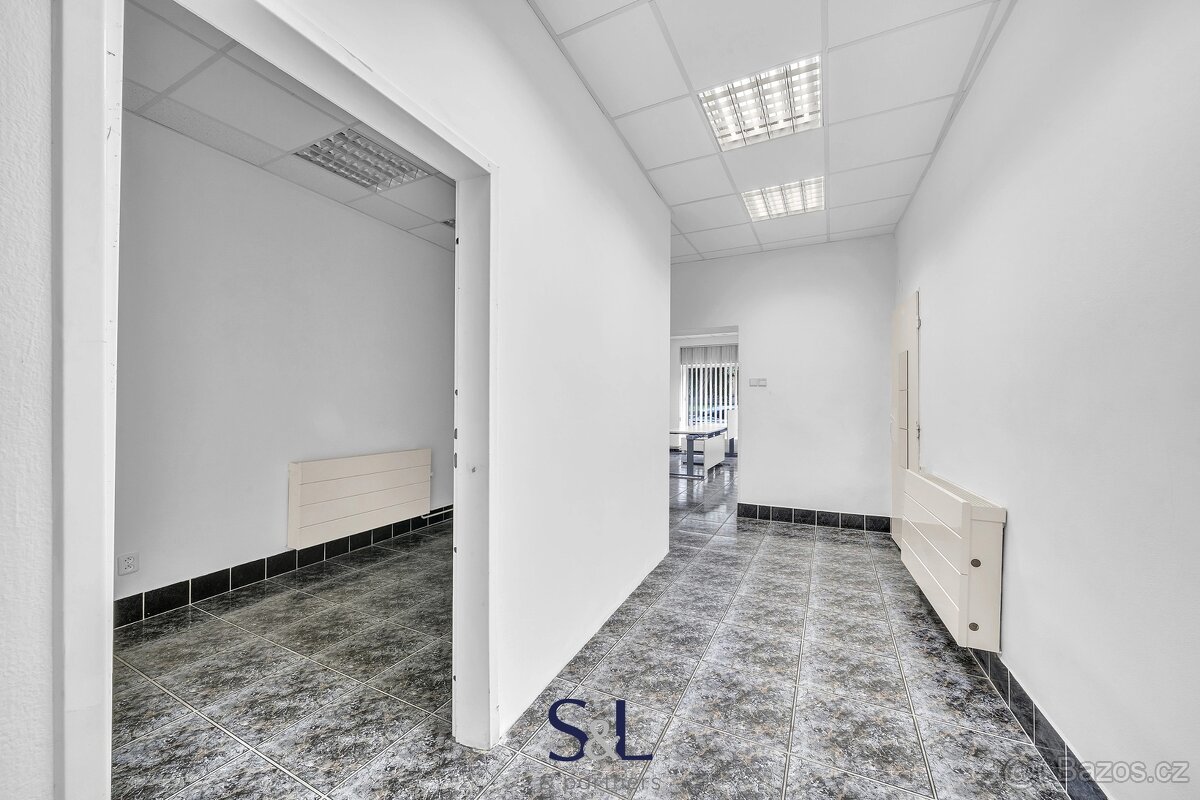 Pronájem komerčního prostoru v České Lípě, ulice Moskevská - 4
