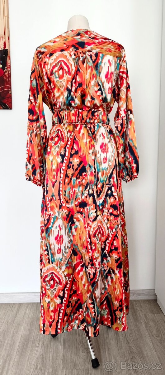 Dlouhé barevné šaty - 4