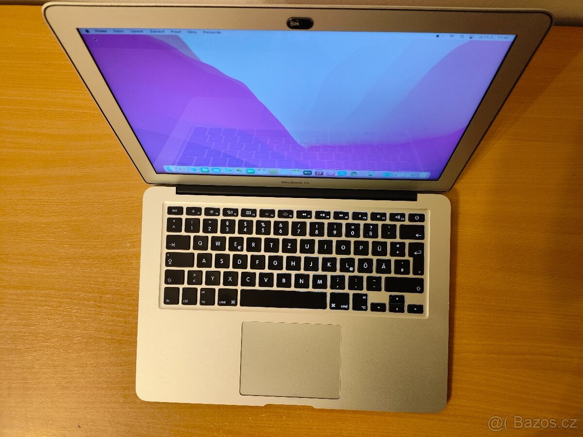 Apple MacBook Air A1466 – i5 | 8GB | 128GB - 4
