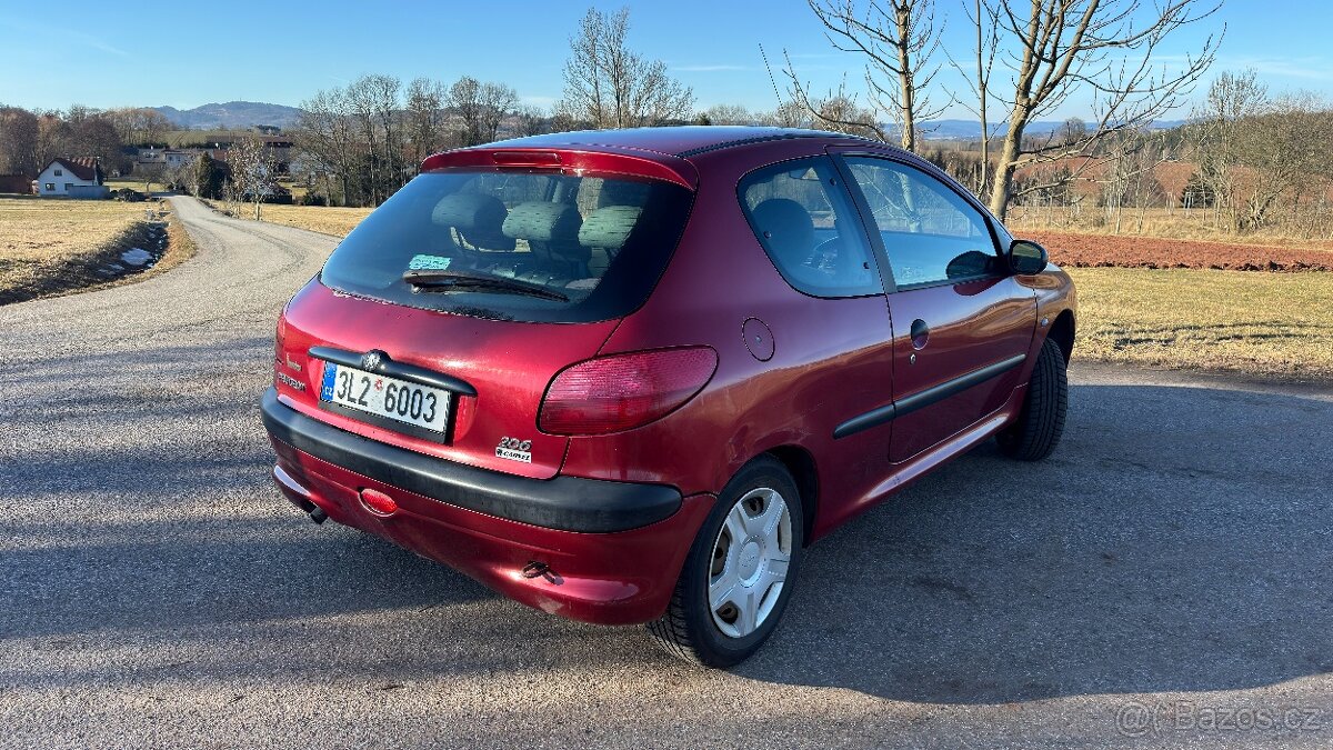 Peugeot 206 1.4i - 4