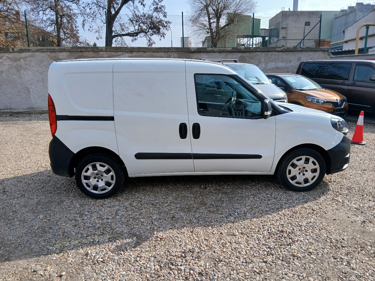 Fiat Doblo 1.3 MJTD 59KW L1 - 4