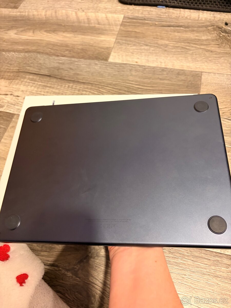 MacBook Air M2 (2022), 16 GB RAM - 4