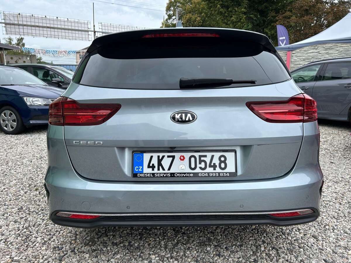 Kia Cee´d, 1.6 CRDi 100 KW - 4