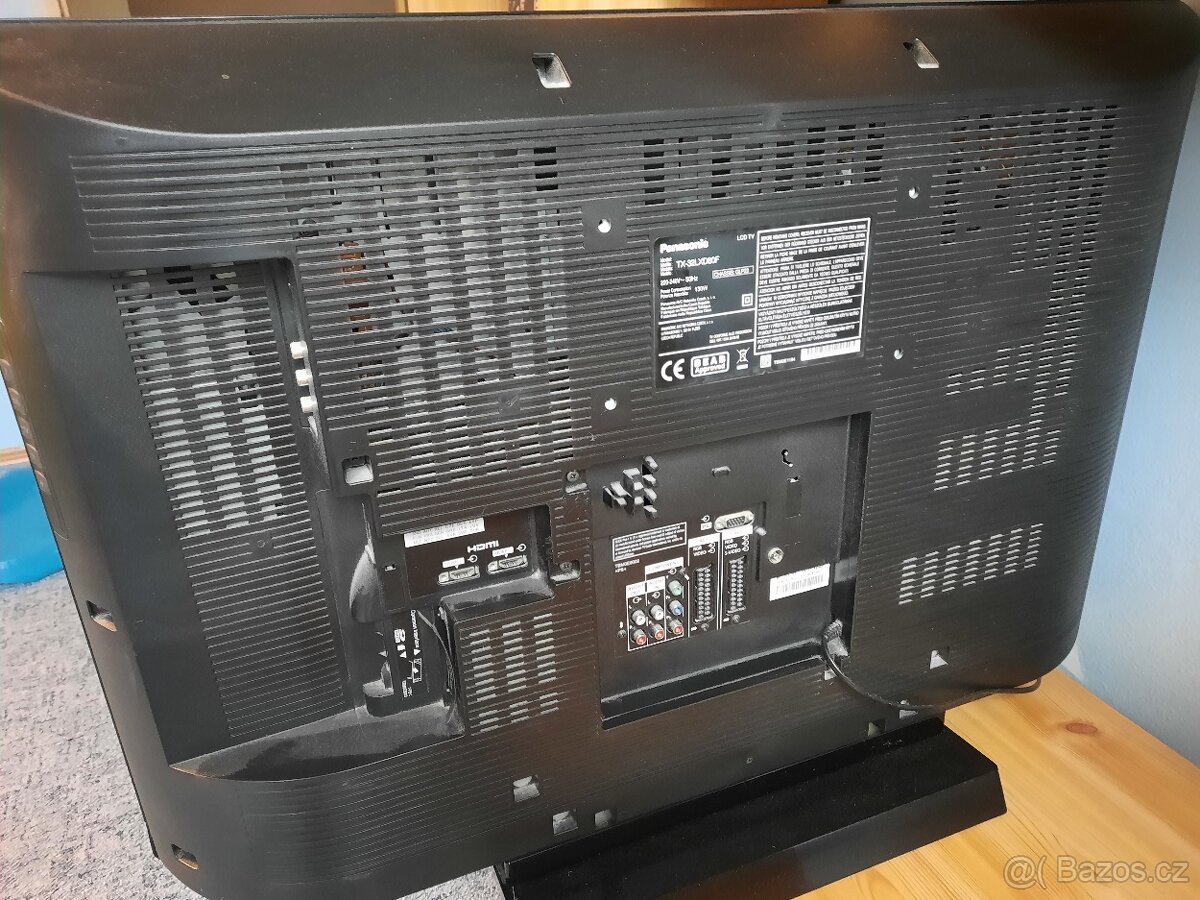 Panasonic VIERA TX-32LXD80F - 4