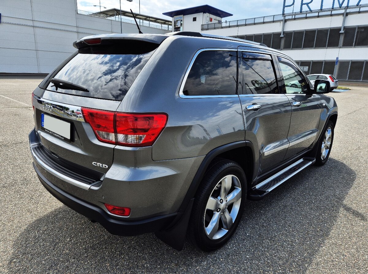 JEEP GRAND CHEROKEE 3.0CRD 177KW 1 MAJITEL FULL VÝBAVA