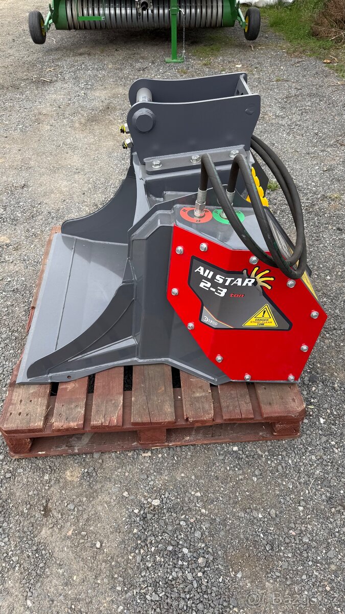 Třídící lopata na bagr 2-5t - 4