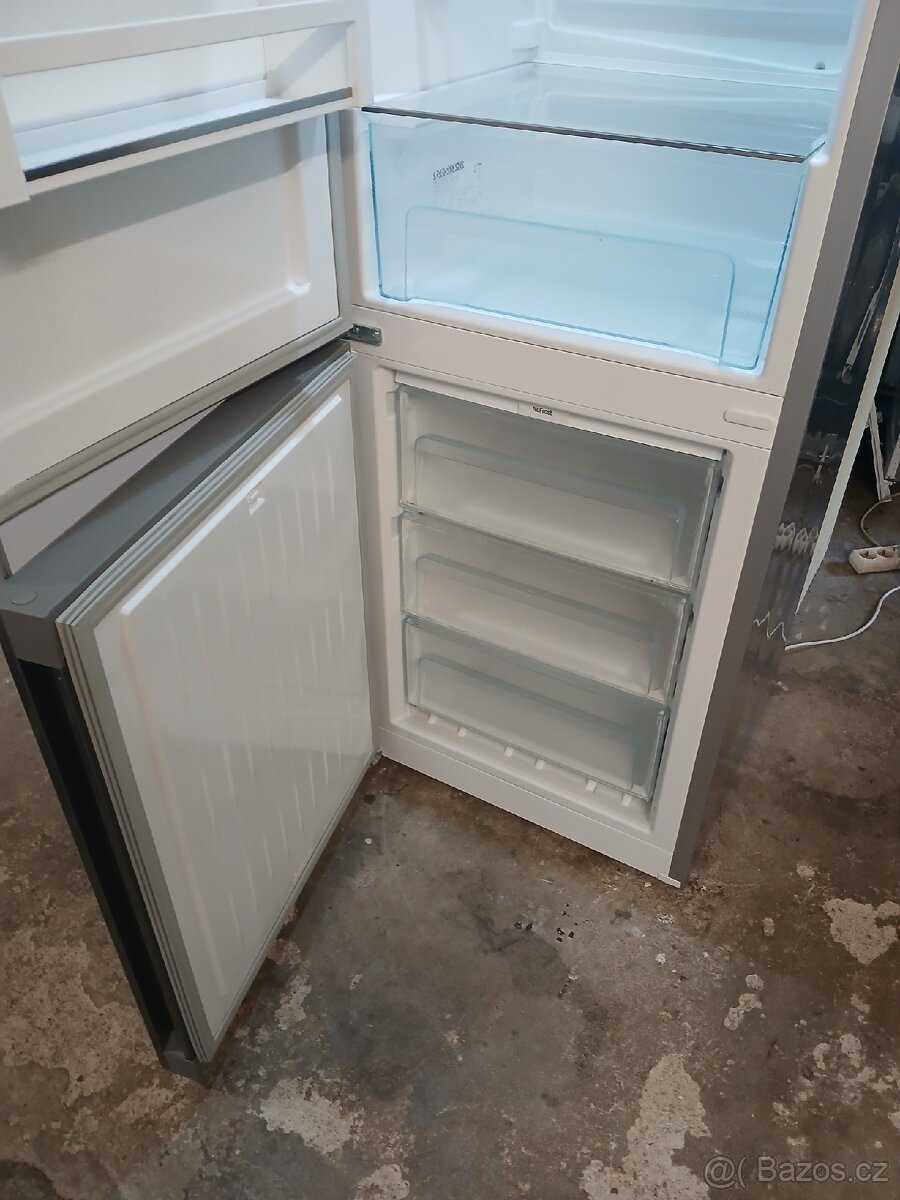 Liebcherr nerezové provedení - 4