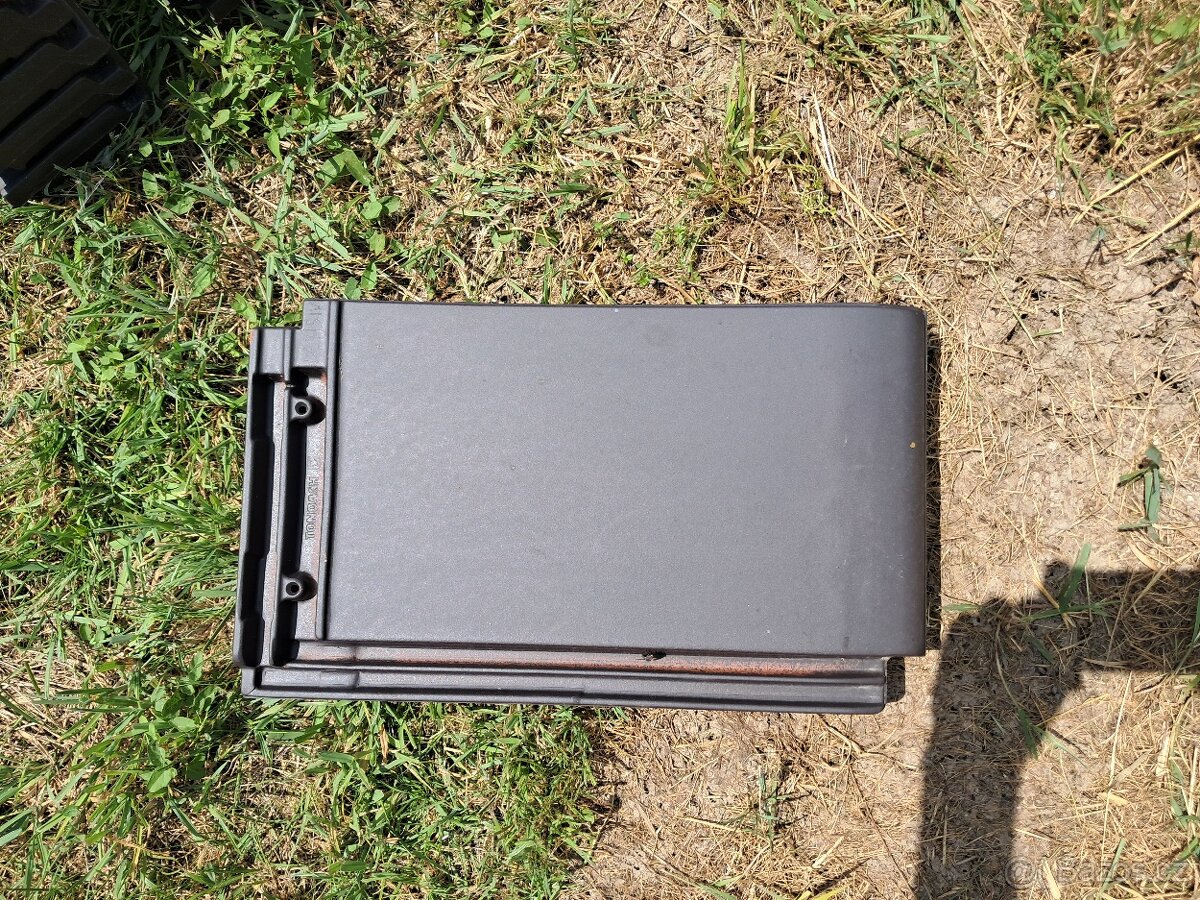 střešní tašky Tondach – Planoton 11 (Figaro 11) černá engoba - 4