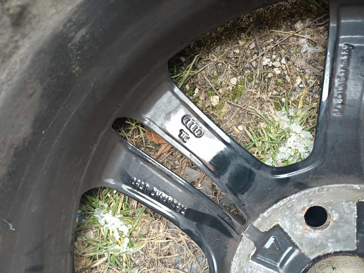 4ks alu disky orig. Audi 5x112 R18 - 4