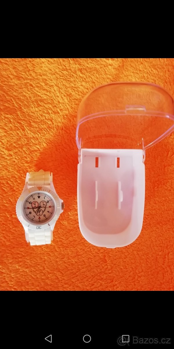 Dámské hodinky bílé. - 4