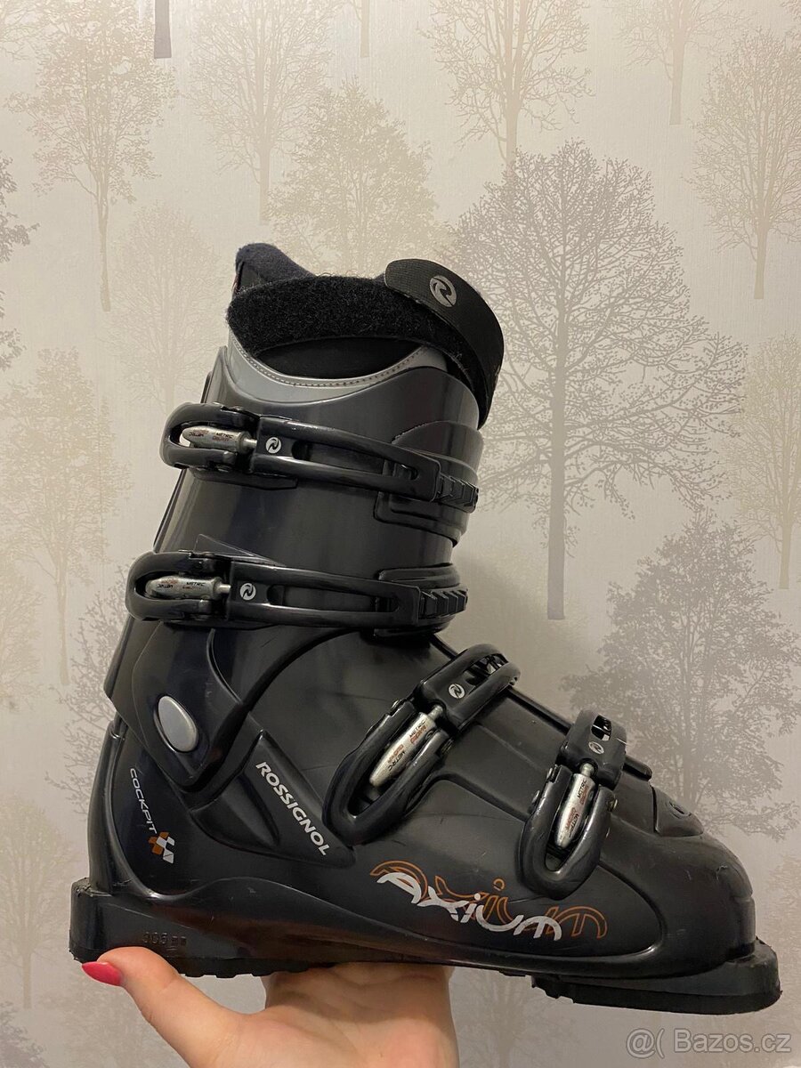 Lyže dynamic + přeskáče - 4