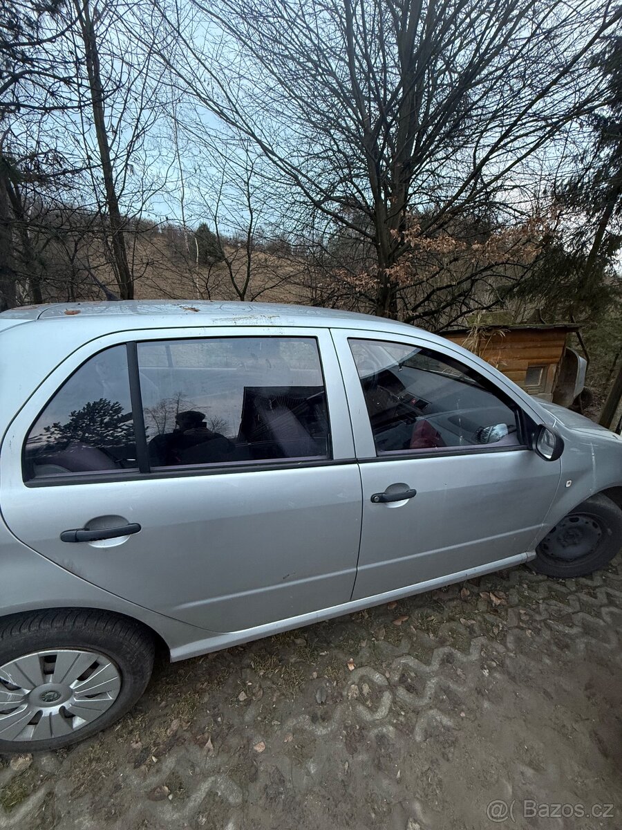Škoda Fabia 1 obsah 1,4 benzin - 4