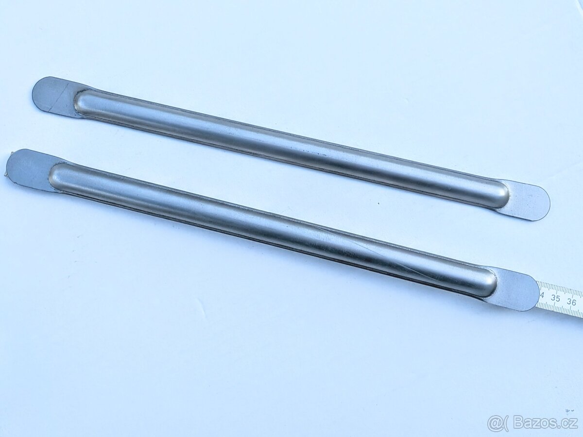 Čz 175, Čz 250 - dolní vzpěra zadního blatníku - 4