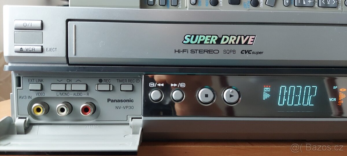 COMBO PANASONIC NV-NP30/DVD/VHS/ - 4