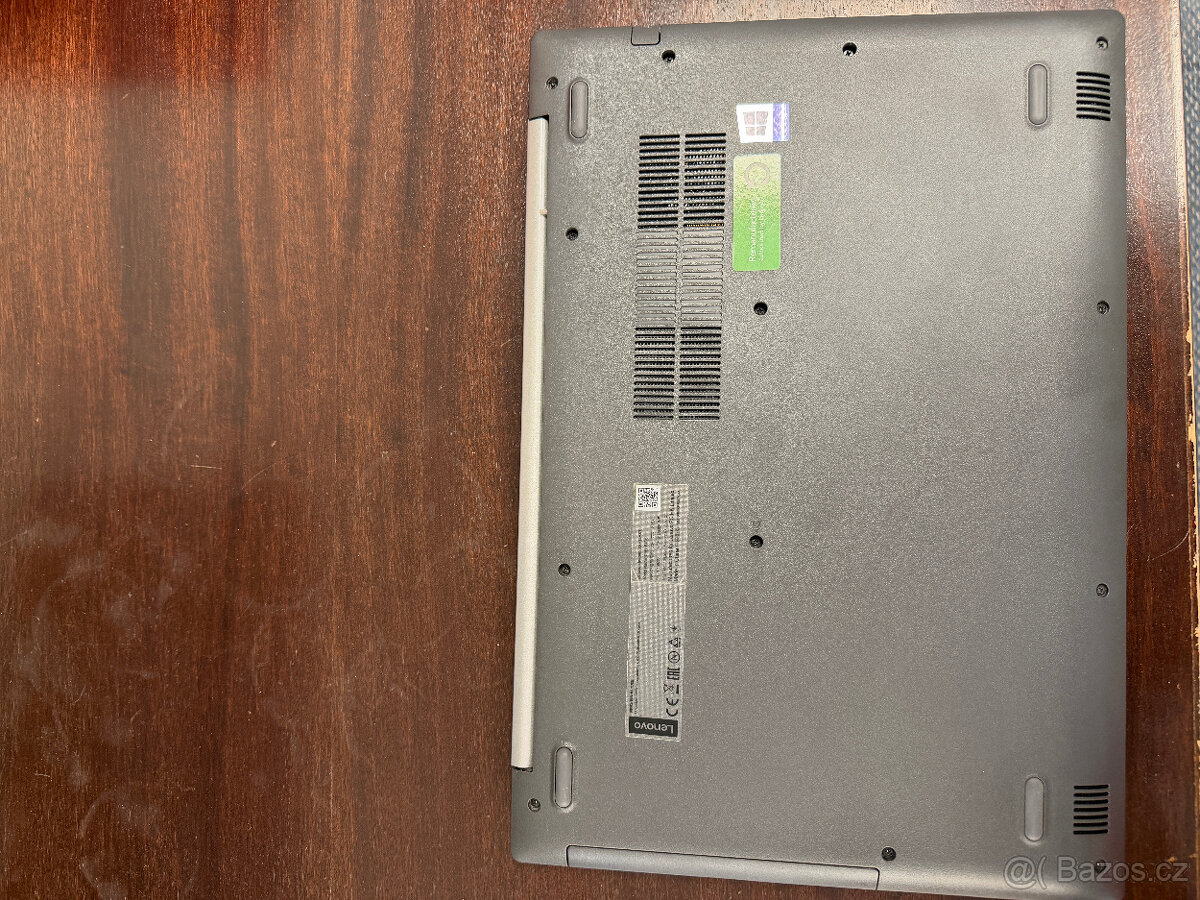 Lenovo ideapad 330-15AST - 4