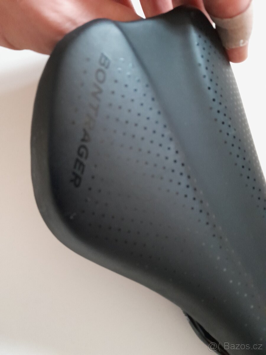 sedlo bontrager comp - 4