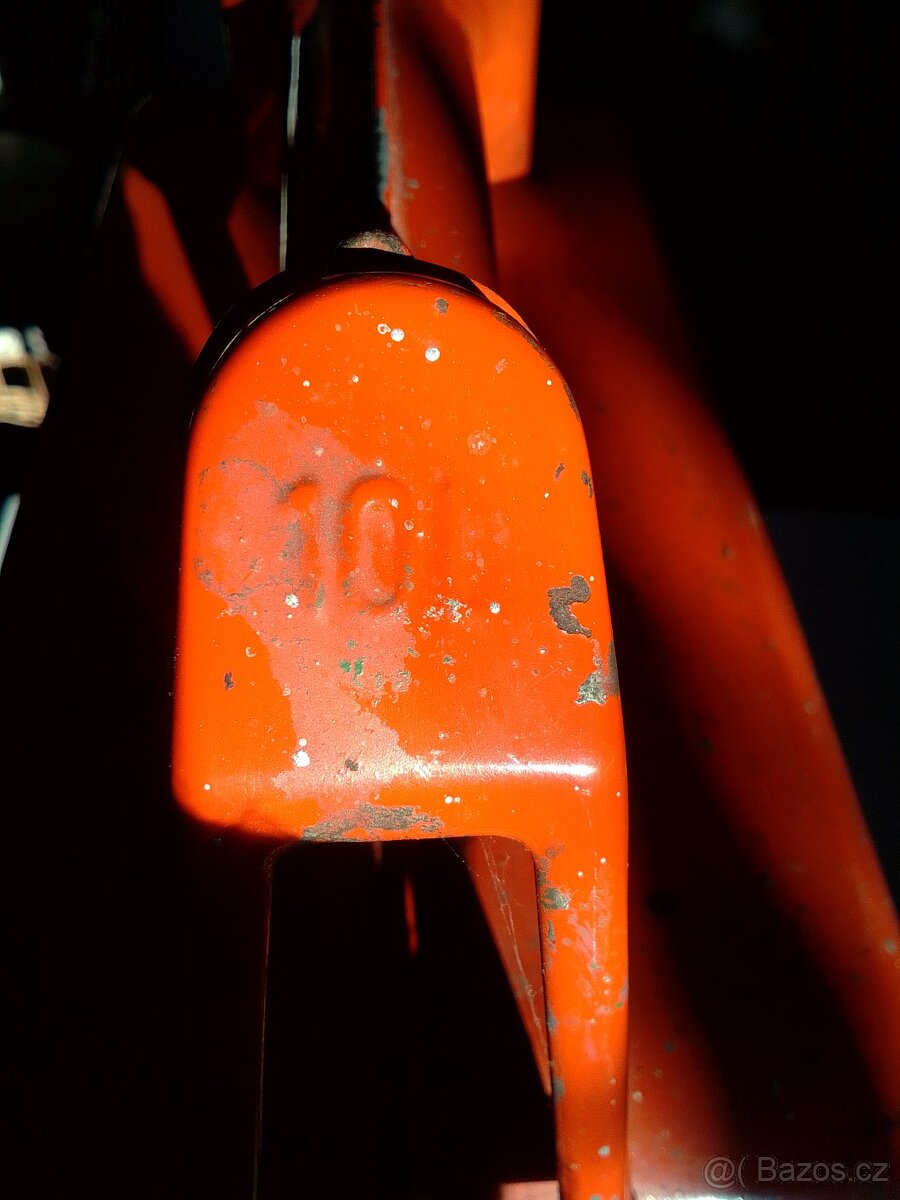 Kanystr 10L, se sítkem a nálevkou. - 4