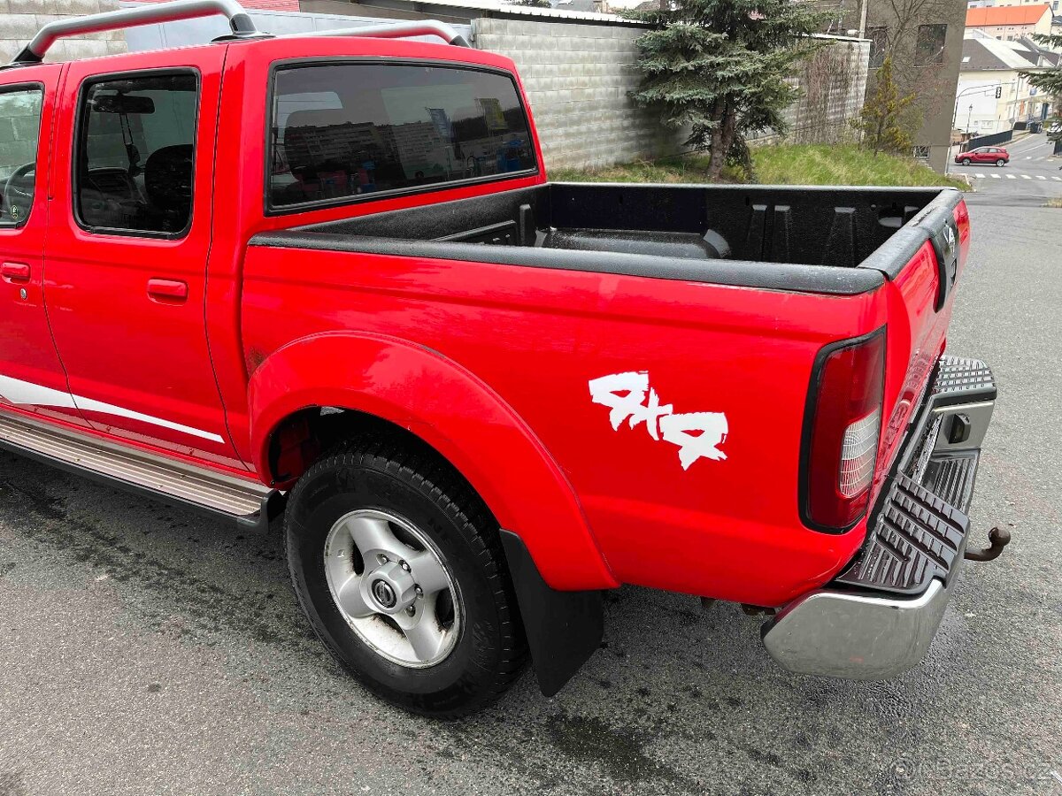 Nissan Navara D22 - 4