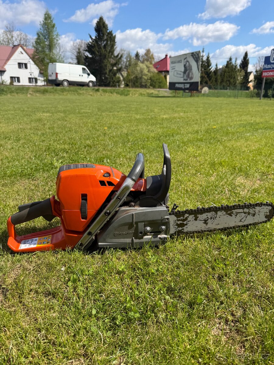 Motorová pila 572XP - 4