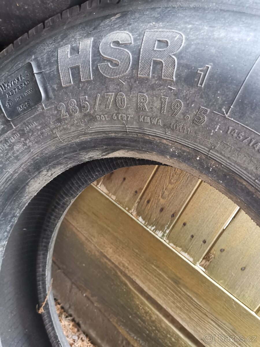 Pnu Continental 285/70 R19. 5 - 4