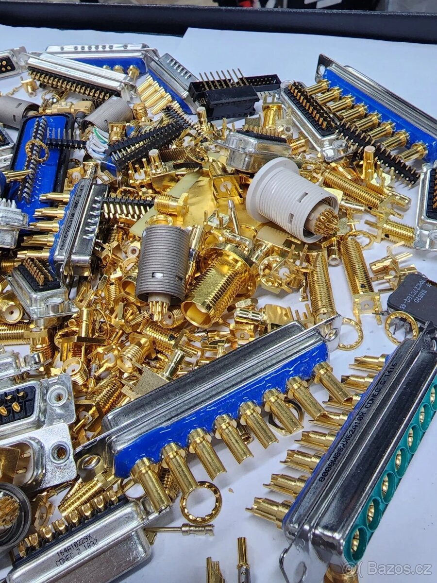 kopim pozlacene sperky, piny, RAM a dalsi - 4