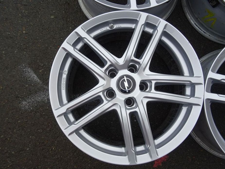 Alu disky Opel, 17", 5x110, ET 33, šířka 7,5J - 4