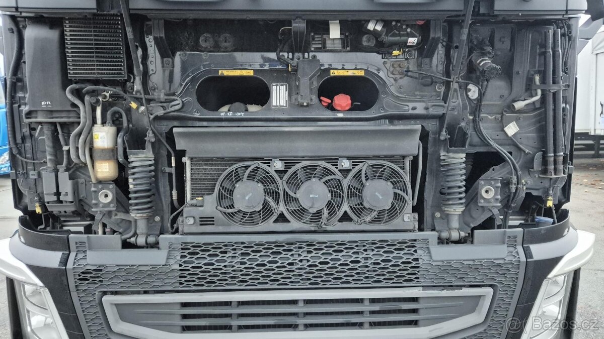 VOLVO FH 500 GLOBE XL EURO 6 - 4