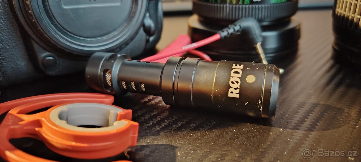 NIKON D7000 + PRISLUSENSTVI - 4