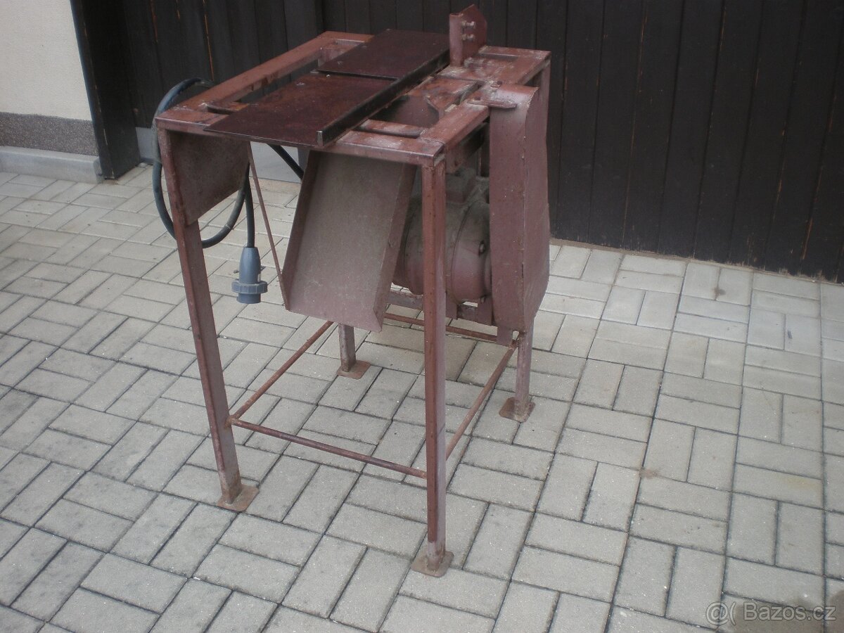 hoblovka - srovnávačka - 4