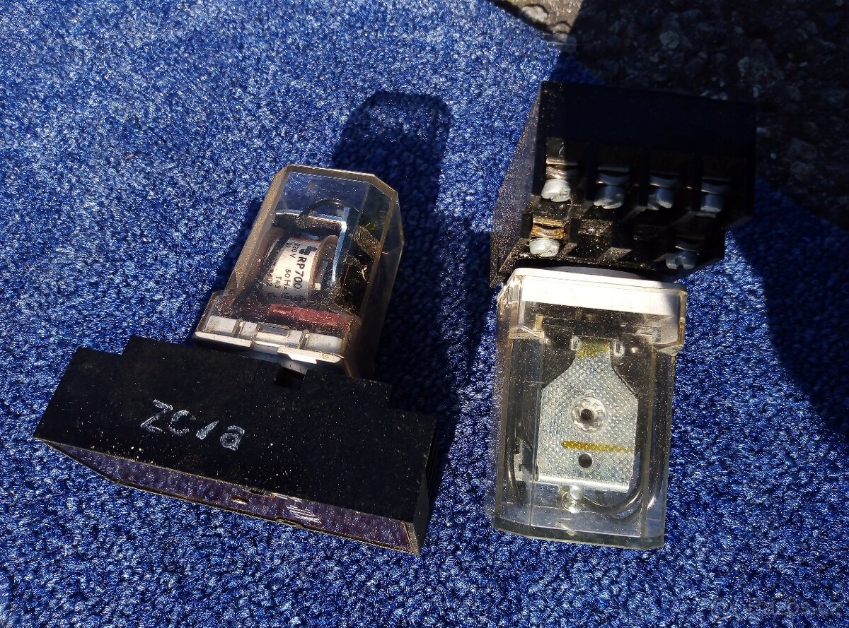 3-f rele RP700 + patice/base - 4