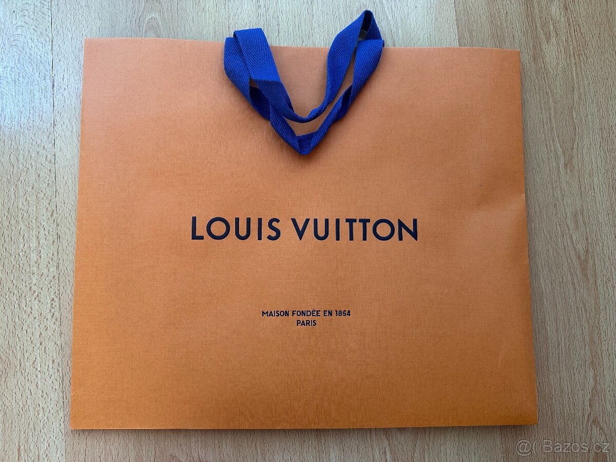 Papírové tašky značky LOUIS VUITTON - 4