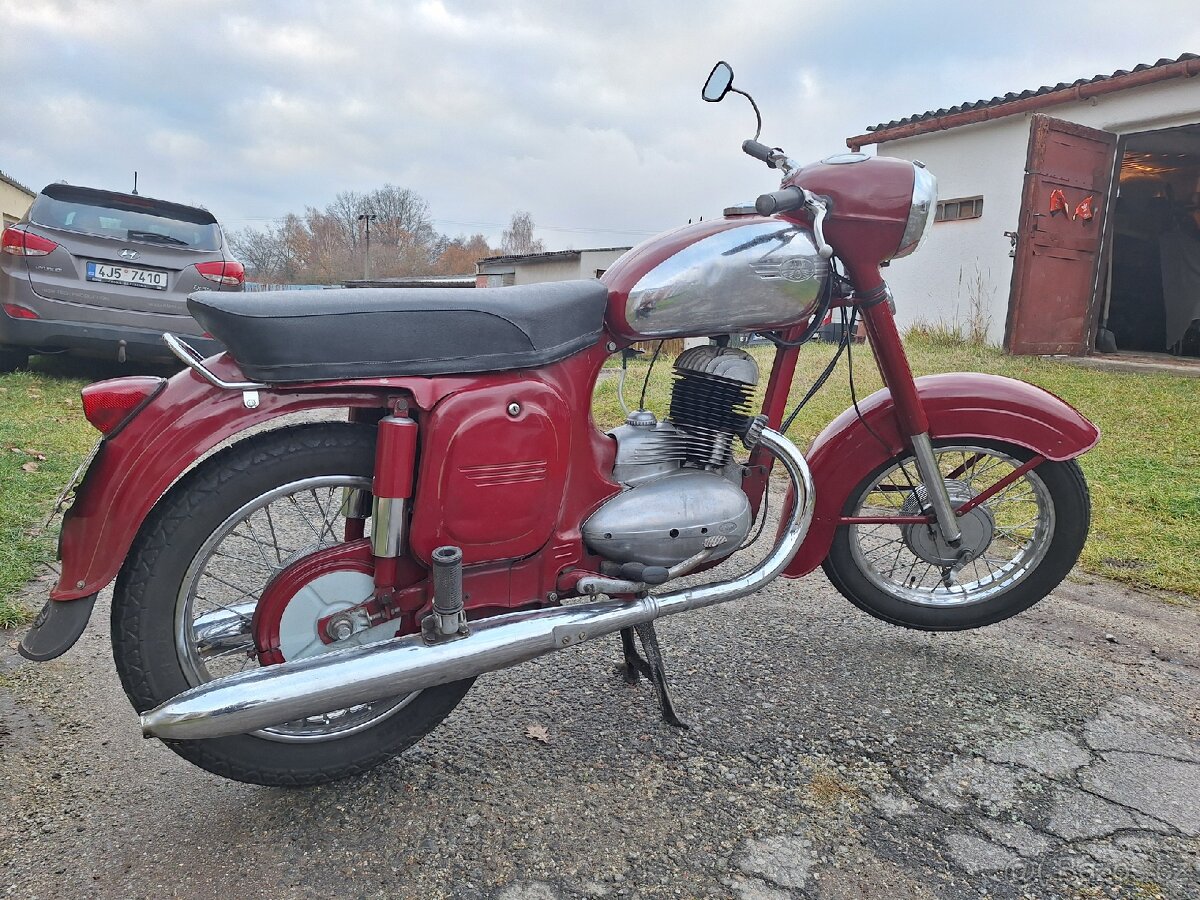 Jawa 250 Typ 353 - 4