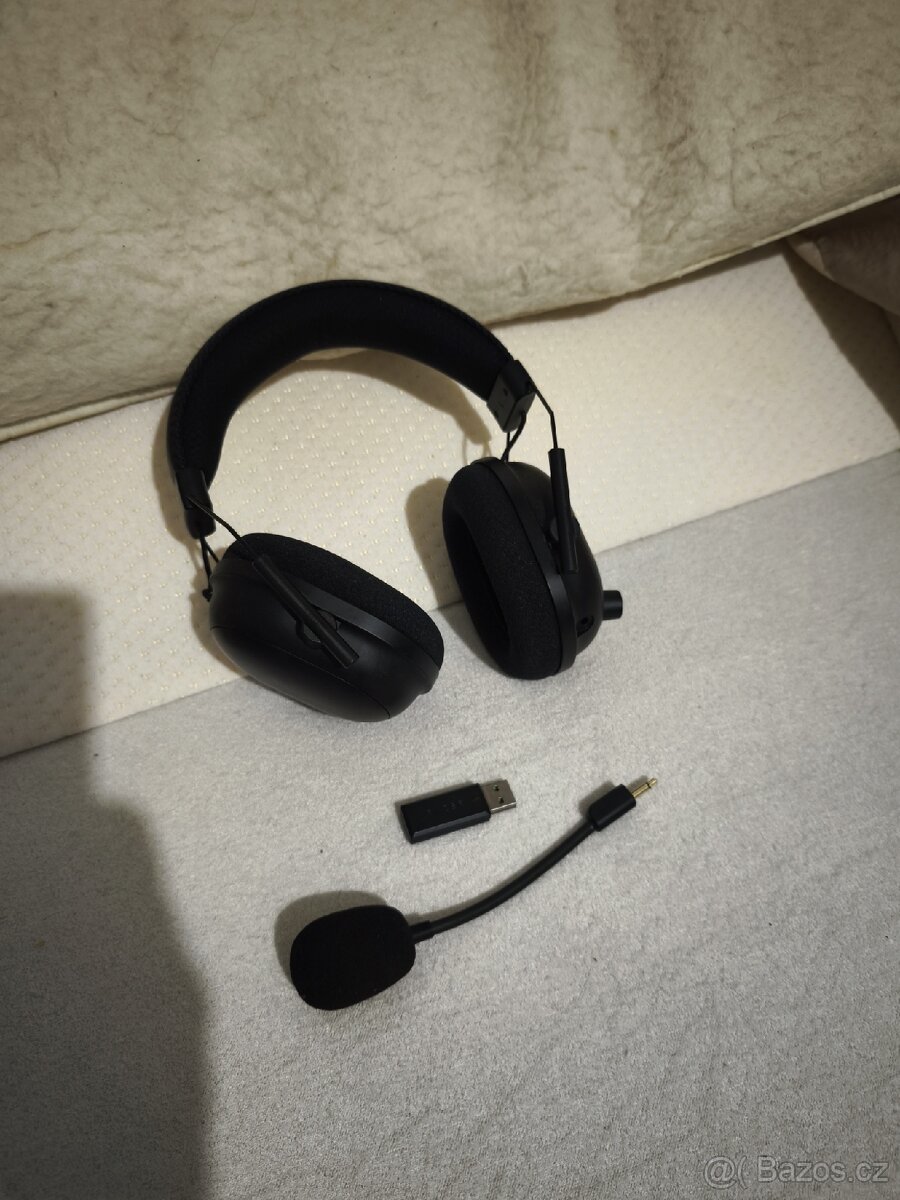 Razer BlackShark V2 Pro - bezdrátová herní sluchátka - 4