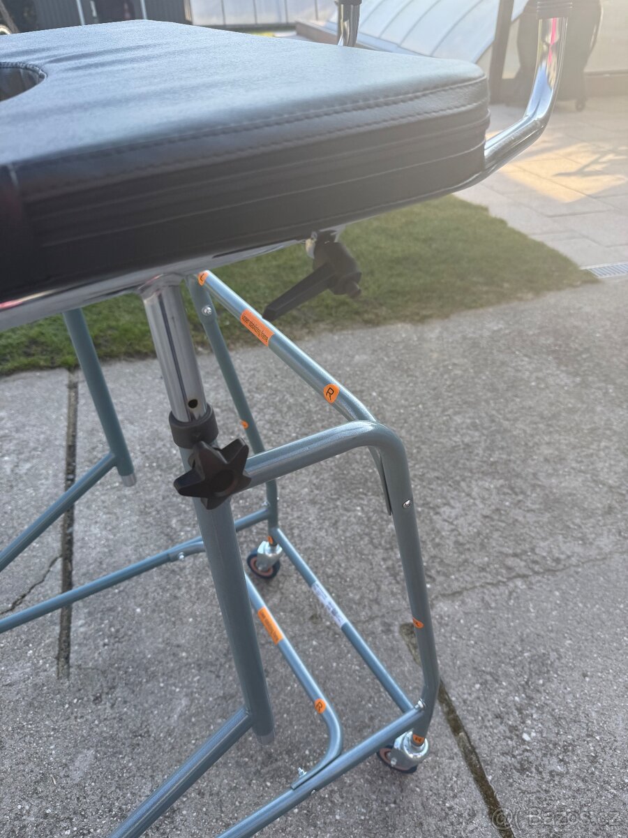 Chodítko pro seniory - 4