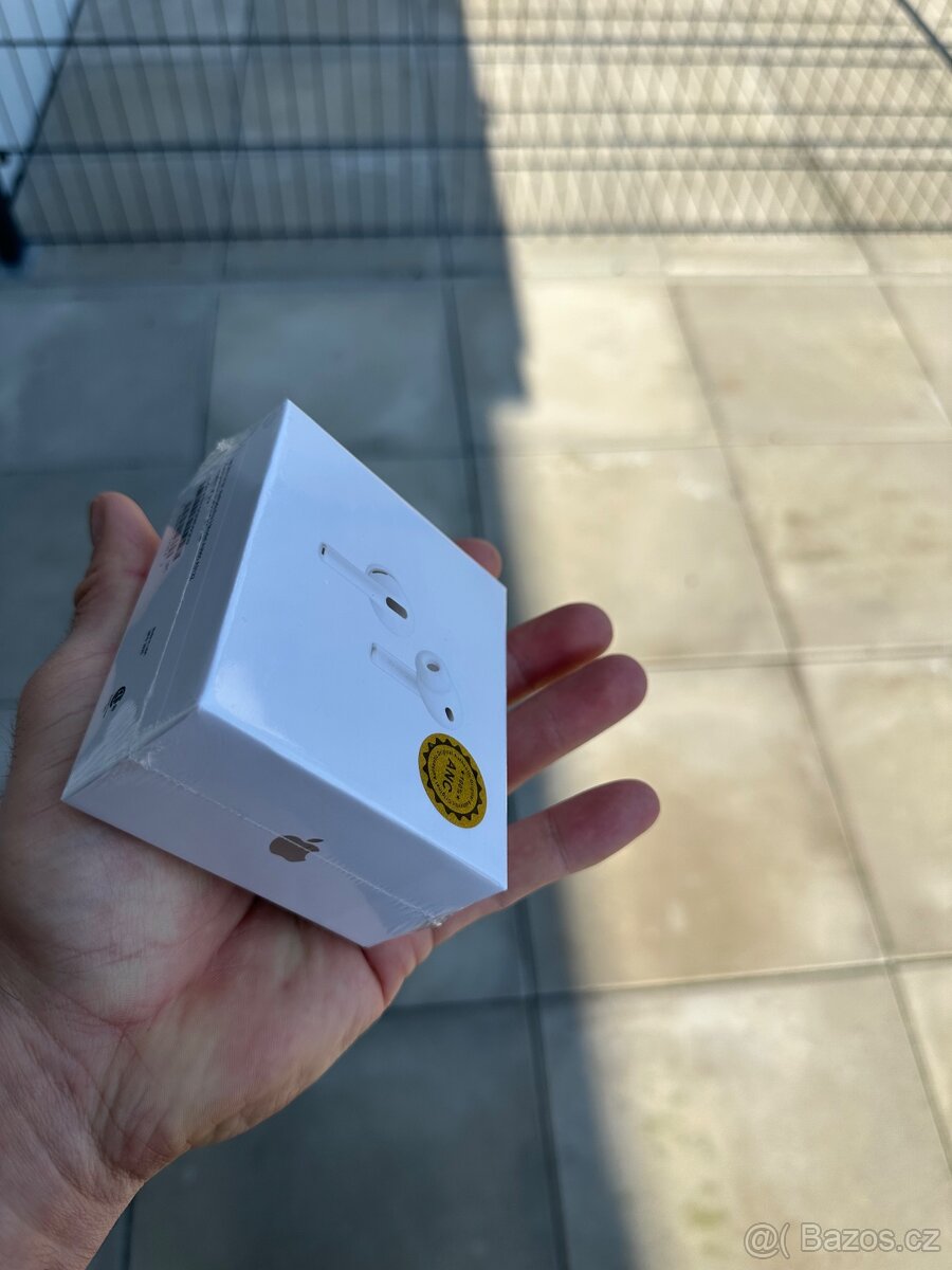 airpods pro 3 - 4