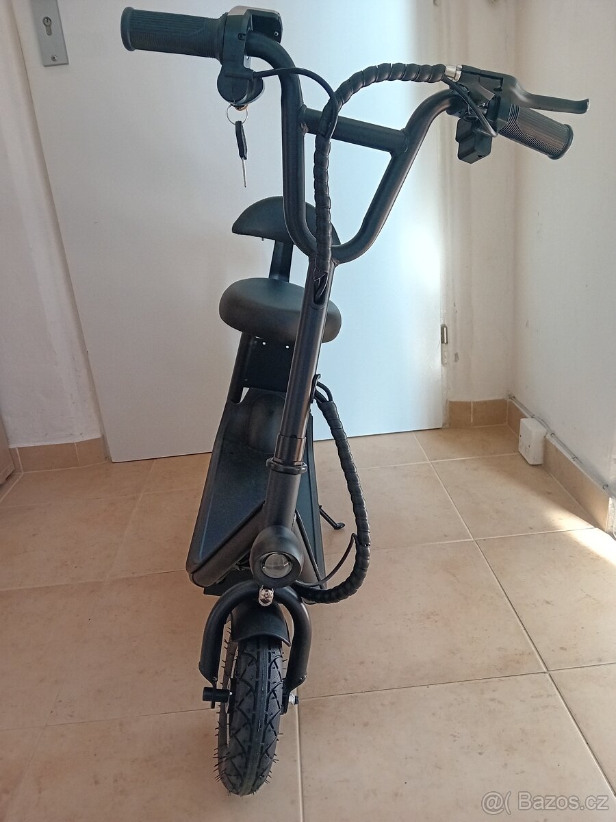 Dětská elektrická koloběžka - 4